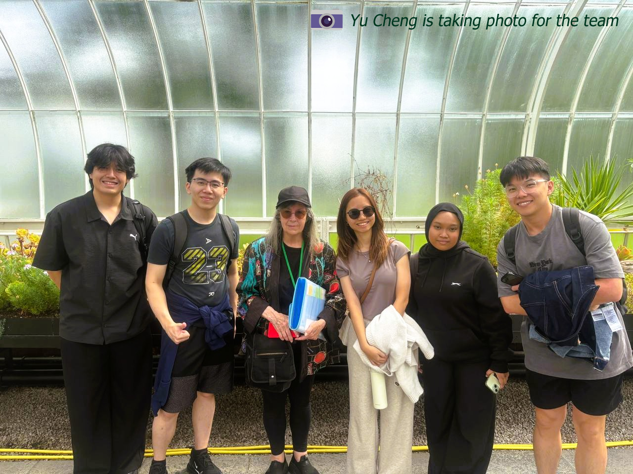 Guided Tour in Glasgow Botanic Gardens